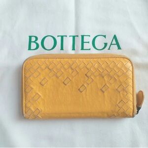 🔵 Bottega Yellow Leather Long Wallet Authentic